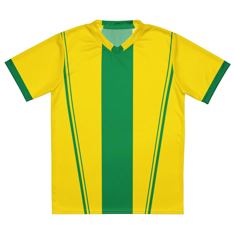 Maillot jaune et vert inspiré du Brésil, avec un design audacieux évoquant les plages de Rio, le football et le Carnaval, symbolisant la joie de vivre et la culture brésilienne.