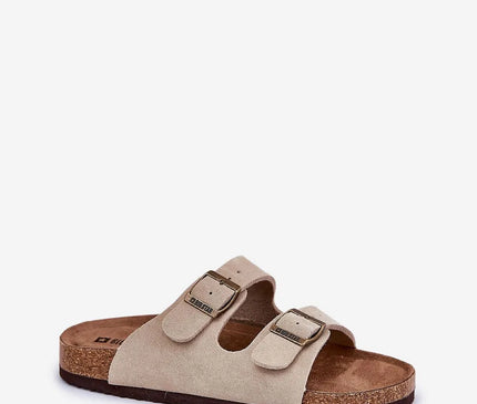 Sandales brésiliennes beige en suédine avec semelle en liège, boucles réglables et design épuré, inspirées par le chic décontracté du Brésil et idéales pour un style estival confortable et naturel. Disponibles en tailles 36 à 41.