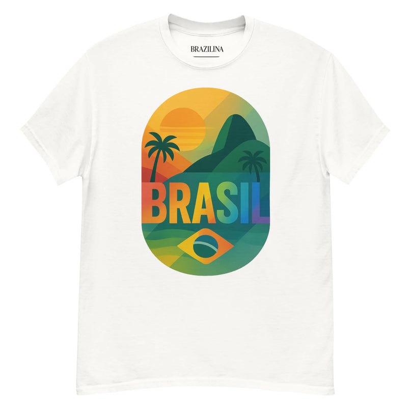 T-shirt blanc avec un design aux couleurs vibrantes du Brésil, illustrant des palmiers, des collines tropicales, un coucher de soleil et un symbole inspiré du drapeau brésilien, accompagné du texte 'Brasil', évoquant l'énergie et les paysages iconiques de la culture brésilienne.