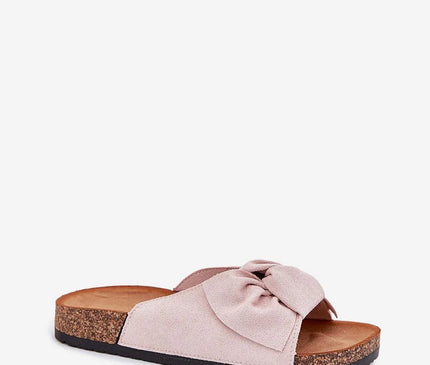 Sandales boho chic d'inspiration brésilienne avec nœud décoratif sur le dessus, semelle en liège confortable et style décontracté pour l'été.