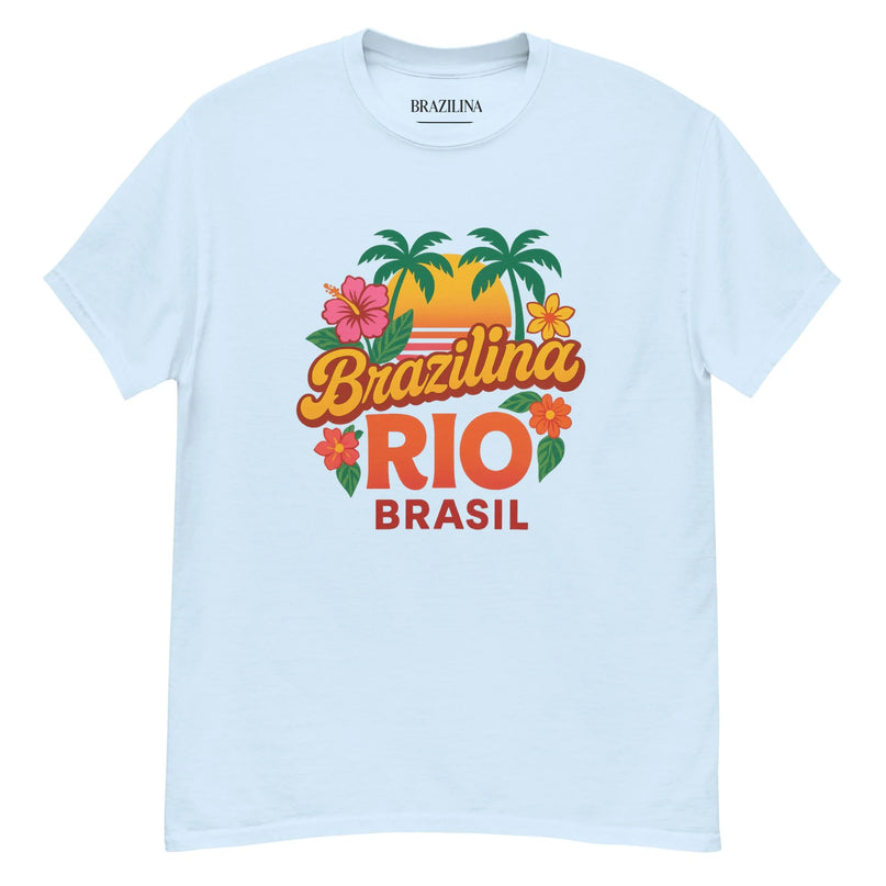 T-shirt Brazilina Rio Brasil, inspiré par les paysages tropicaux du Brésil, avec un design mettant en avant palmiers, fleurs exotiques et coucher de soleil, emblématique de l'énergie festive et de la culture brésilienne.