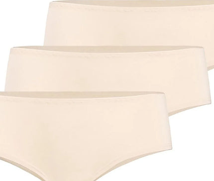 Lot de culottes basiques couleur chair conçues dans un style inspiré de l'élégance brésilienne. Coupe fluide et lignes épurées pour le confort et la discrétion, adaptées au quotidien. Disponible en plusieurs tailles pour un ajustement parfait.