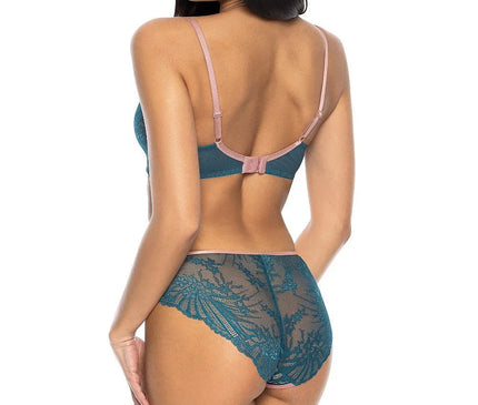 Culotte Sybilla élégante en dentelle turquoise, avec des détails en rose clair. Cette lingerie féminine épouse parfaitement le corps, mettant en valeur la silhouette. Idéal pour une touche délicate et raffinée.